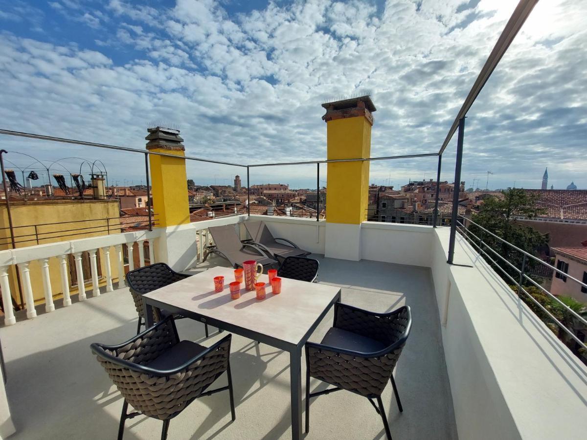 Ca' Francesca Suite Terrace In Veneza Exterior foto