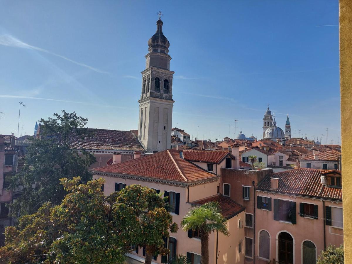 Ca' Francesca Suite Terrace In Veneza Exterior foto