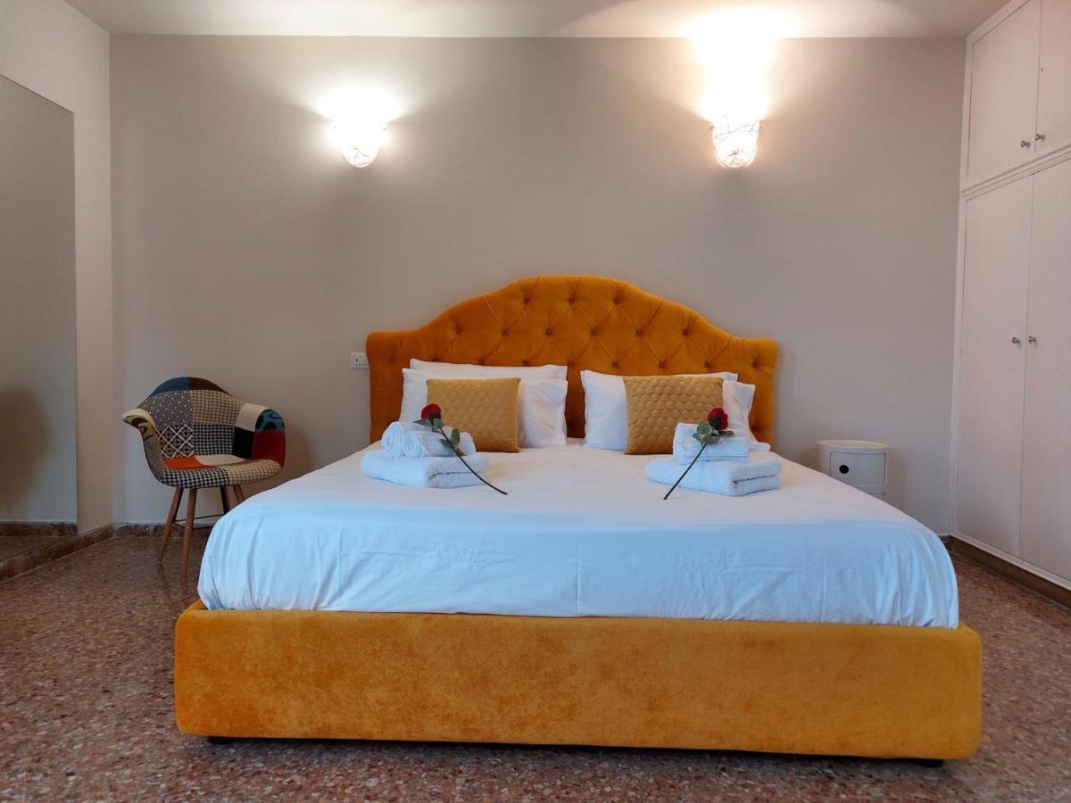 Ca' Francesca Suite Terrace In Veneza Exterior foto