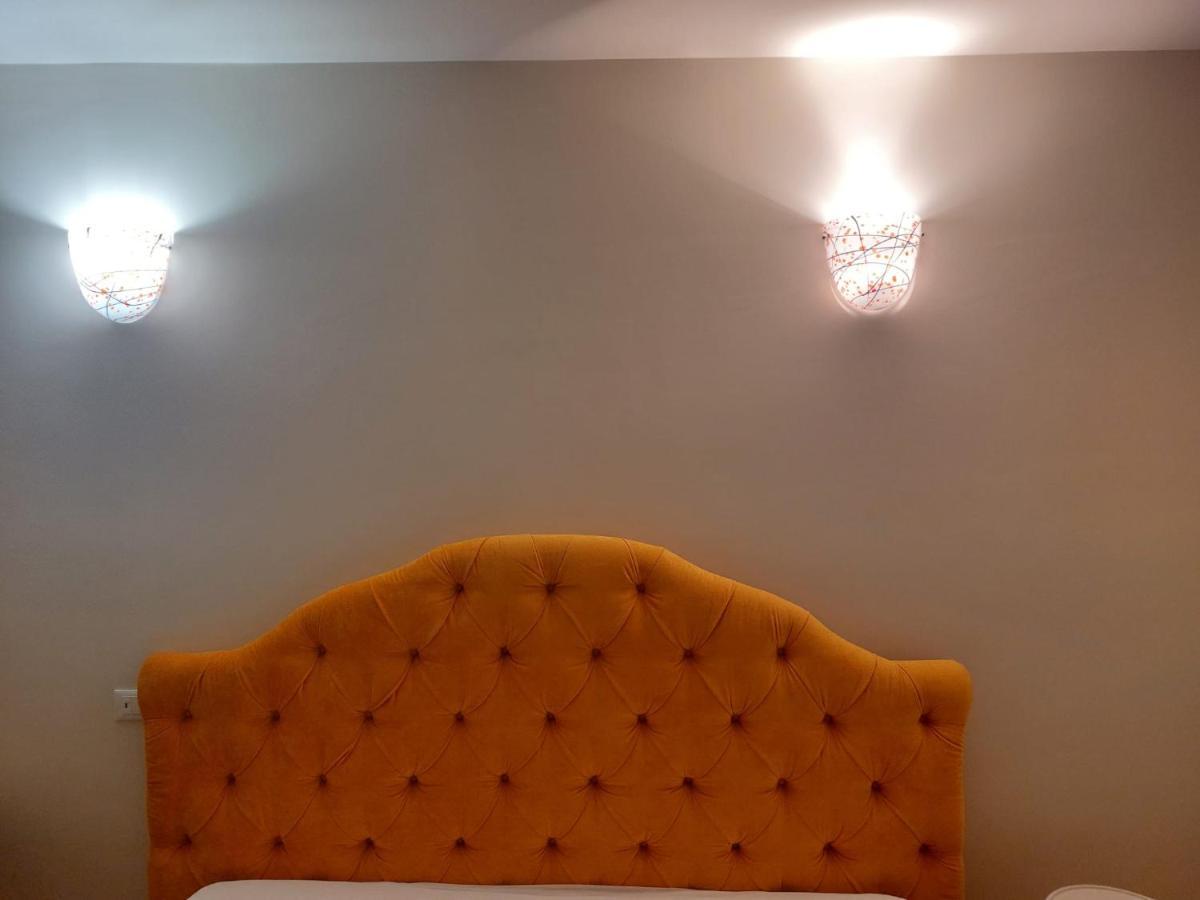 Ca' Francesca Suite Terrace In Veneza Exterior foto