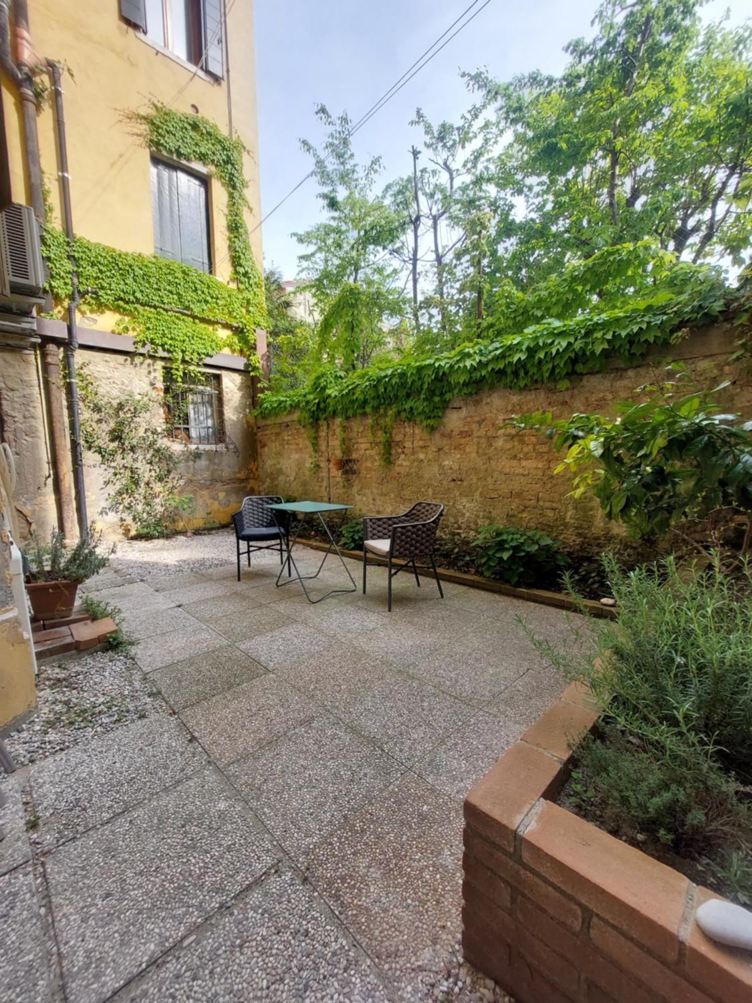 Ca' Francesca Suite Terrace In Veneza Exterior foto